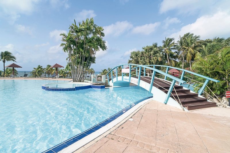 Pierre & Vacances Sainte Anne Holiday Village 9