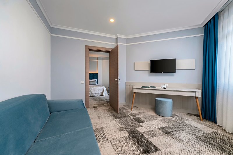 Maritim Pine Beach Resort 6