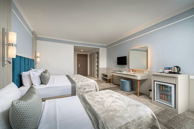 Maritim Pine Beach Resort 15