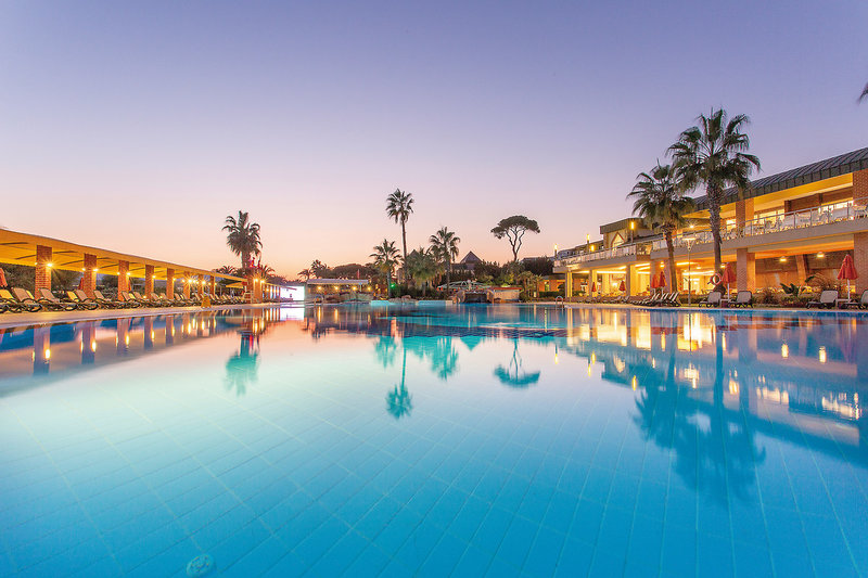 Maritim Pine Beach Resort 21