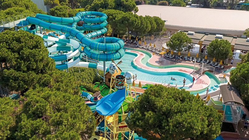 Maritim Pine Beach Resort 22