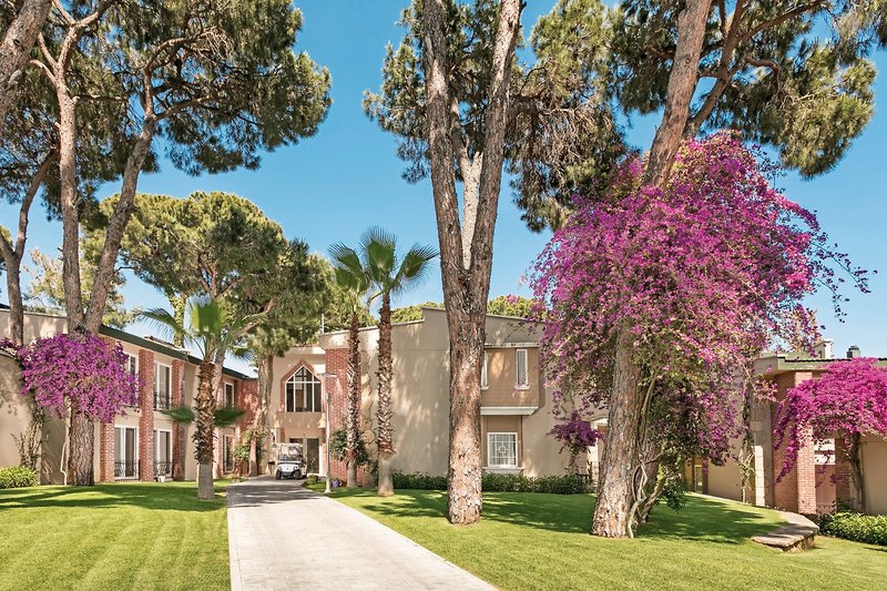 Maritim Pine Beach Resort 26