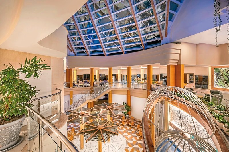 Maritim Pine Beach Resort 43