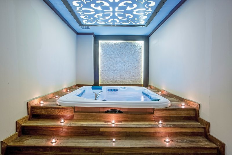 Maritim Pine Beach Resort 45