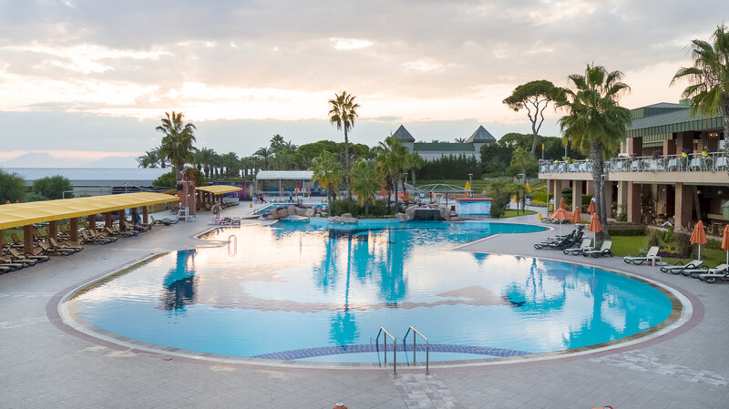 Pine Beach Belek 5