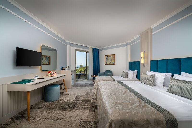 Pine Beach Belek 32
