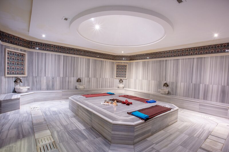 Pine Beach Belek 52