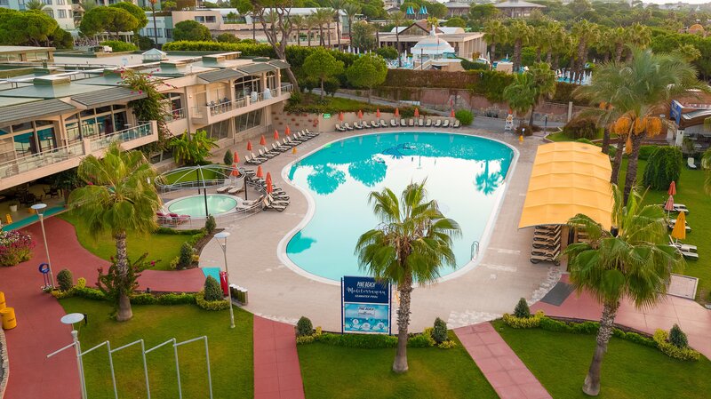 Pine Beach Belek 57