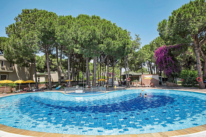 Pine Beach Belek 9