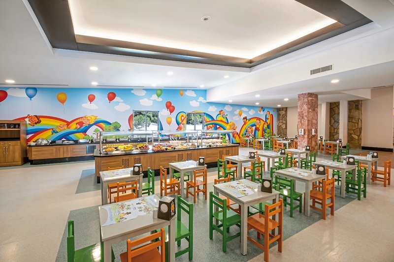 Pine Beach Belek 42