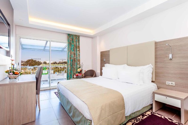 LABRANDA Amadil Beach 6