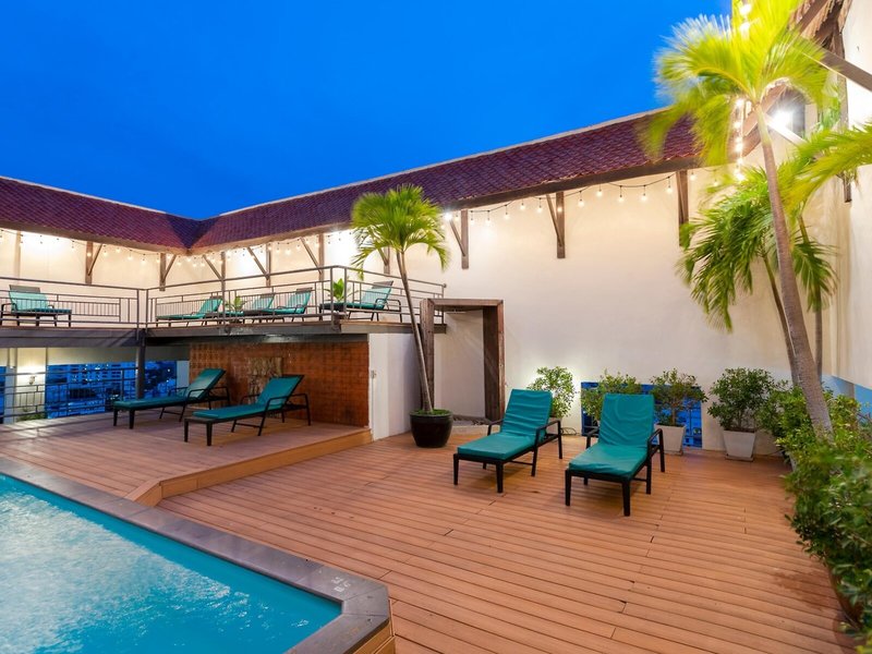 Pinnacle Lumpinee Park Hotel 5