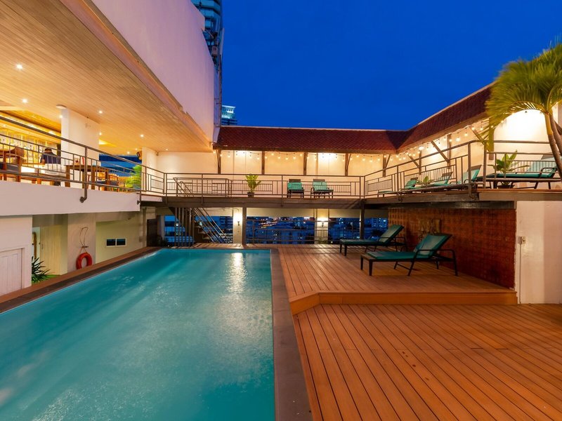 Pinnacle Lumpinee Park Hotel 7