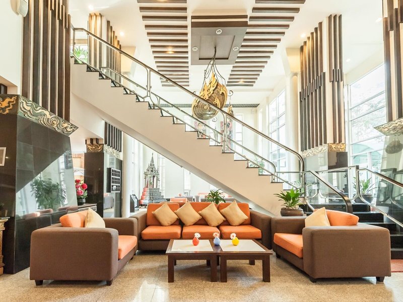 Pinnacle Lumpinee Park Hotel 12