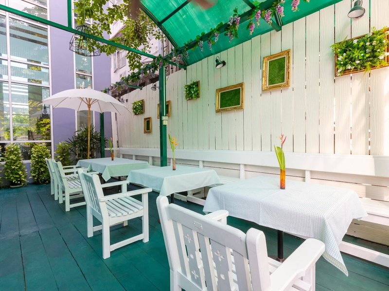 Pinnacle Lumpinee Park Hotel 14