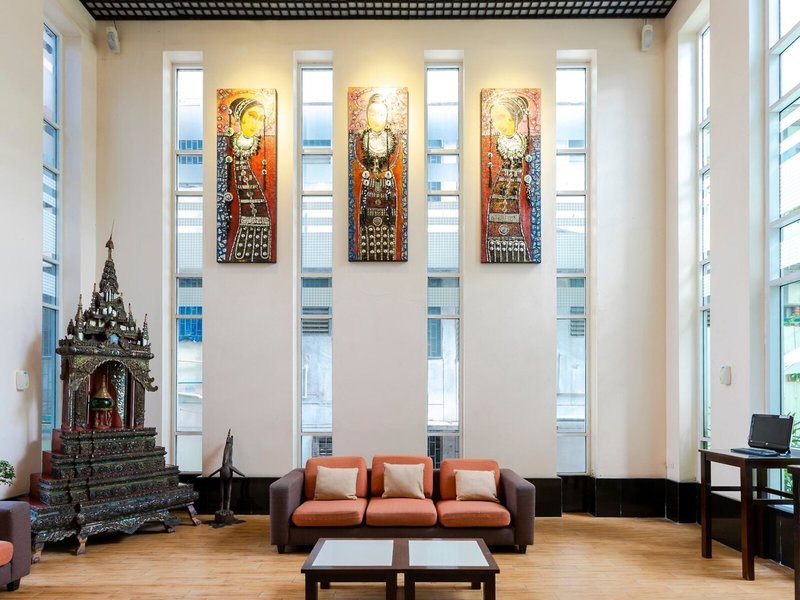 Pinnacle Lumpinee Park Hotel 26