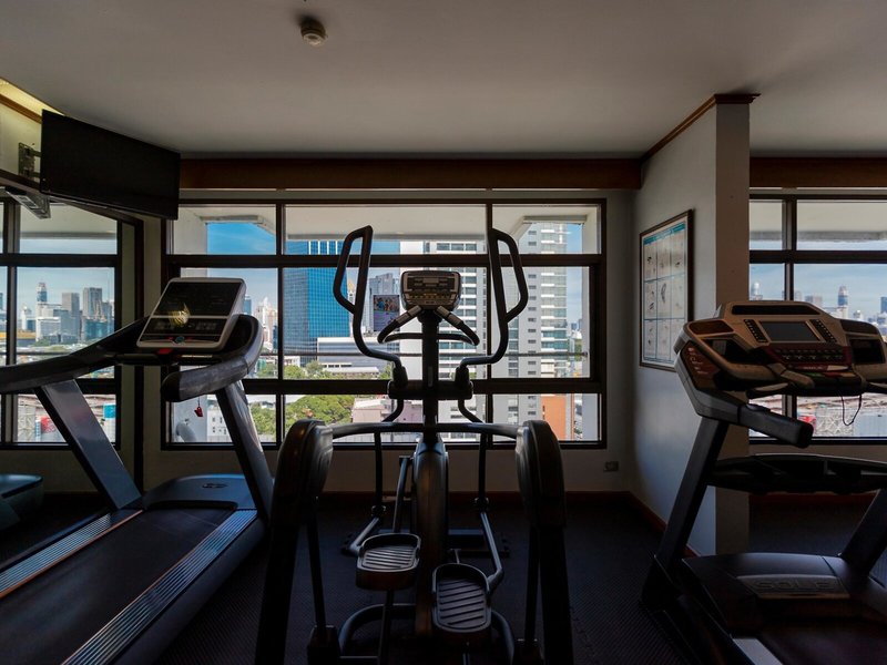 Pinnacle Lumpinee Park Hotel 30