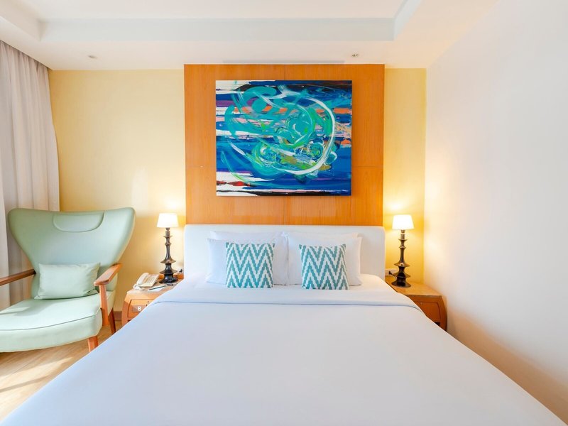 Pinnacle Lumpinee Park Hotel 32