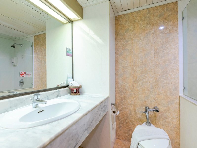 Pinnacle Lumpinee Park Hotel 34