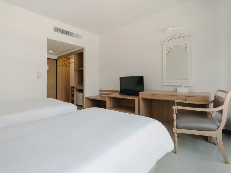 Pinnacle Lumpinee Park Hotel 46