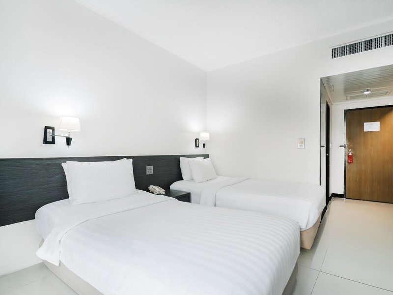 Pinnacle Lumpinee Park Hotel 50