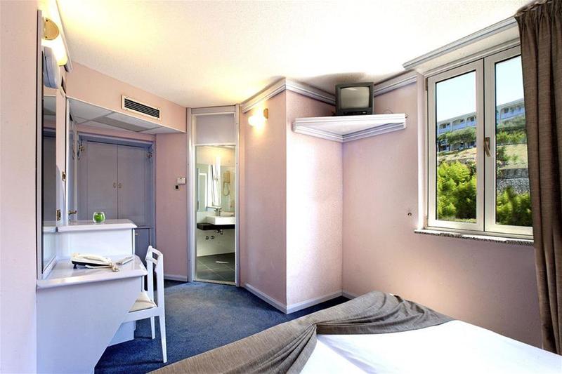 Zelena Resort - Hotel Plavi Plava Laguna 9 - Room Example