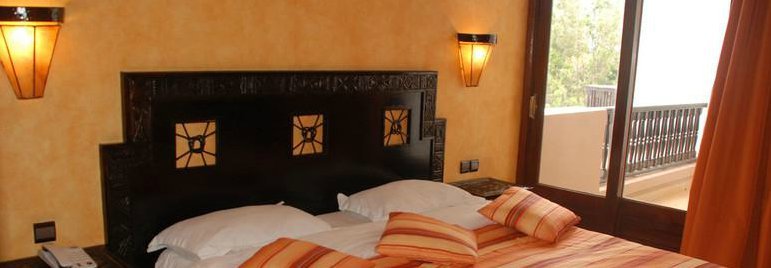 Hotel Oasis 5