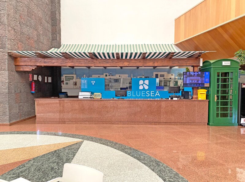 BlueSea Costa Bastian 15