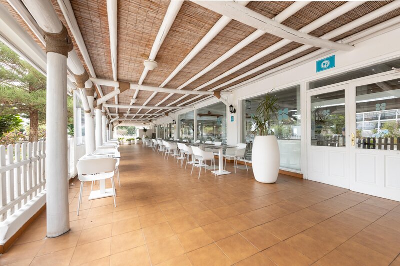 BlueSea Costa Bastian 19