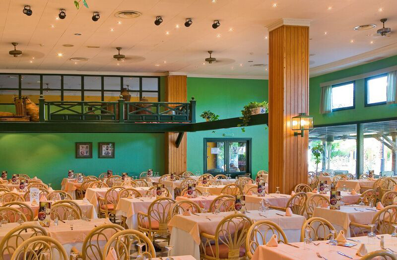 BlueSea Costa Bastian 47