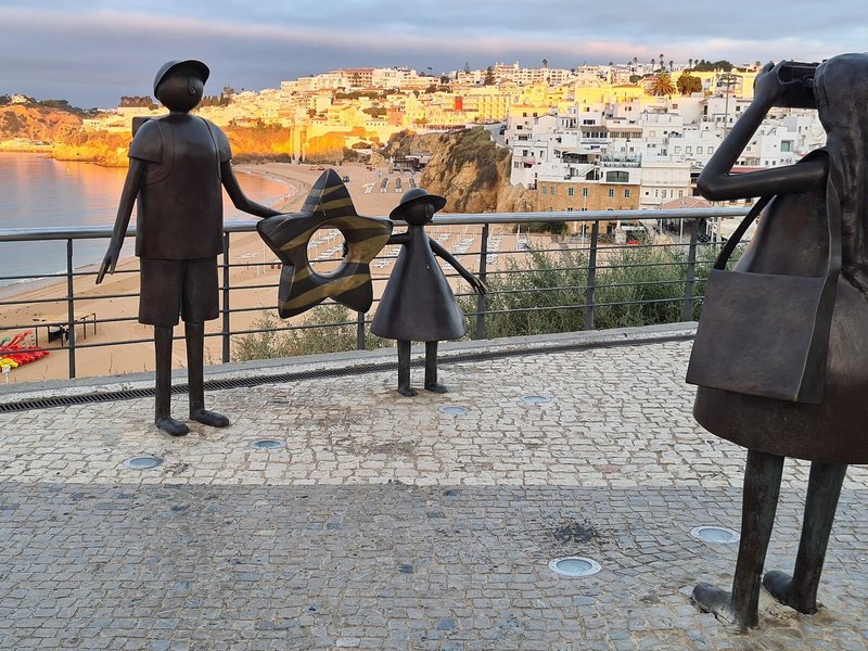 Albufeira Beach Hotel 5