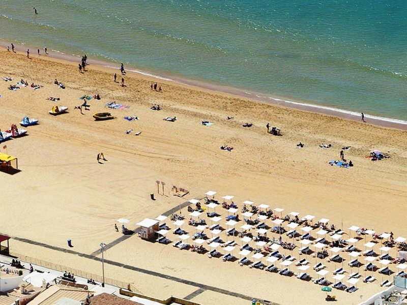 Albufeira Beach Hotel 8