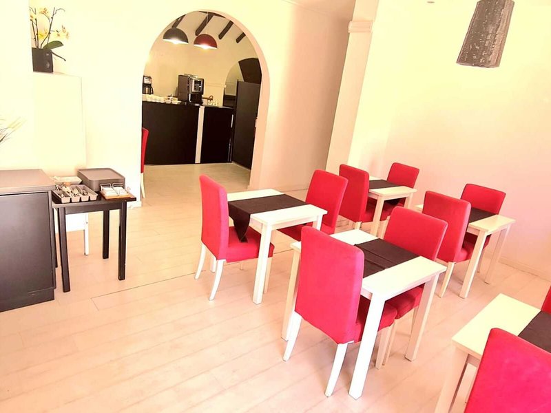 Albufeira Beach Hotel 22