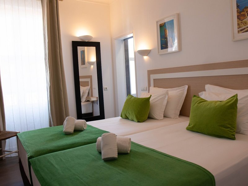 Albufeira Beach Hotel 34