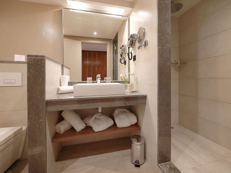 Kenzi Farah demnächst Kenzi Rose Garden 35