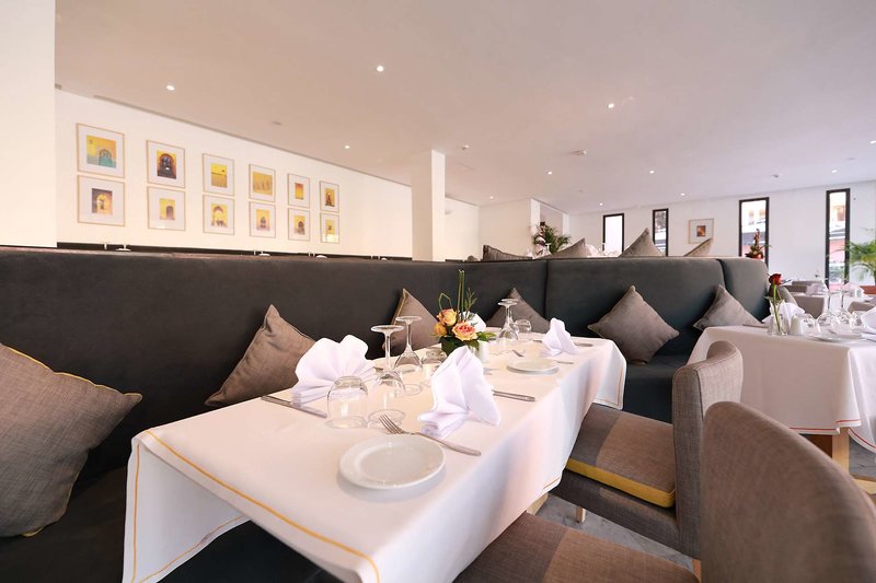 Kenzi Rose Garden 11