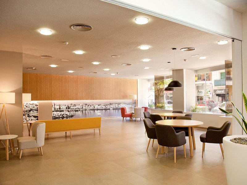 Port Eugeni Hotel 15