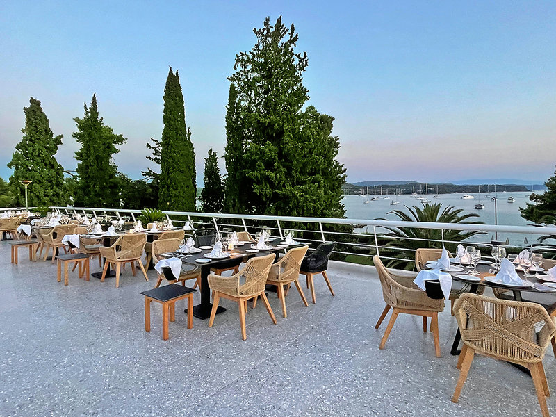 AKS Porto Heli Hotel 5
