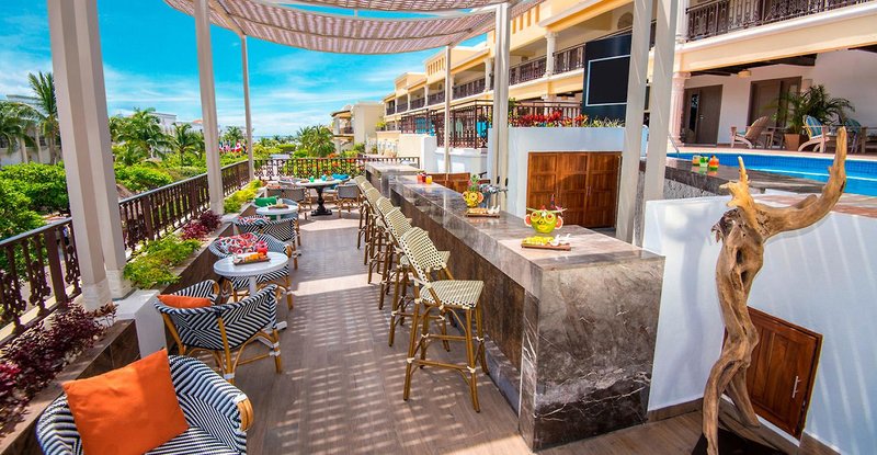 Wyndham Alltra Playa del Carmen Adults Only All Inclusive 11