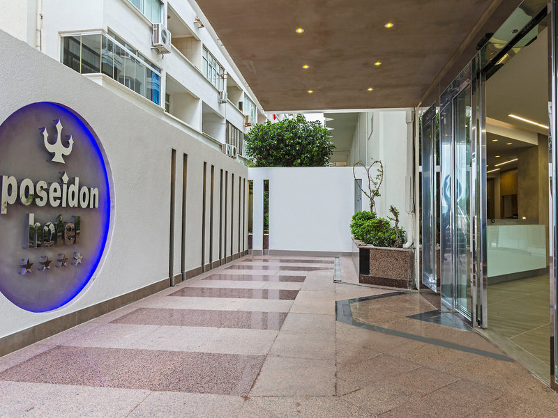 Poseidon Hotel 17