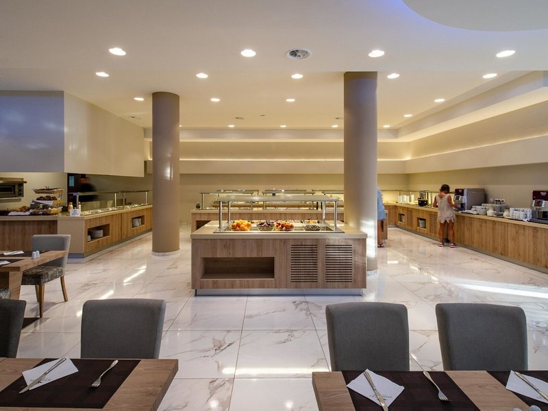 Poseidon Hotel Sea Resort 9