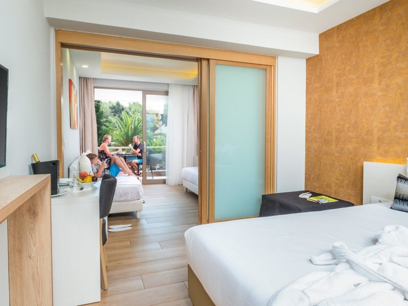 Poseidon Hotel Sea Resort 27