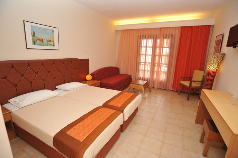 Xenios Possidi Paradise Hotel 3