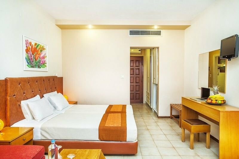 Xenios Possidi Paradise Hotel 6