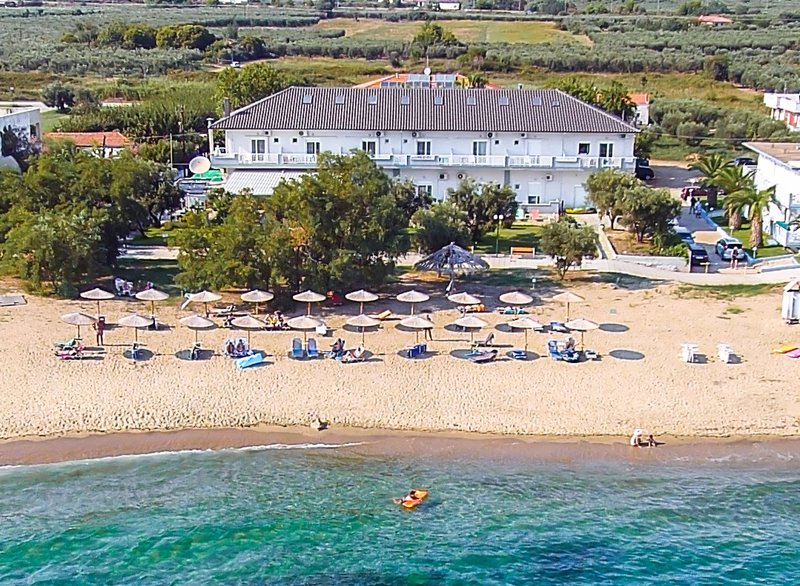 Possidona Beach 17