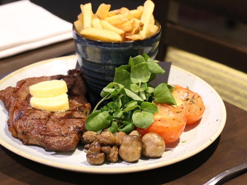 Holiday Inn London - Kensington 34