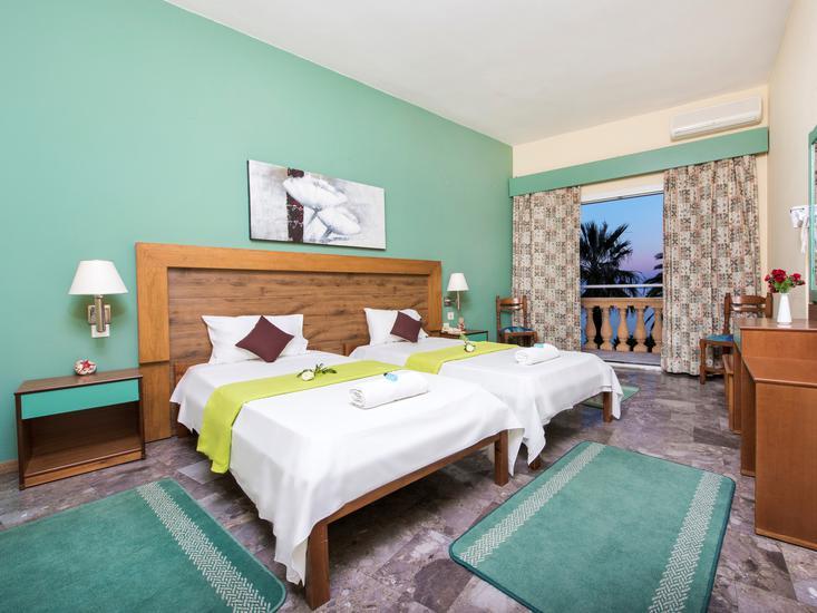 Potamaki Beach Hotel 5