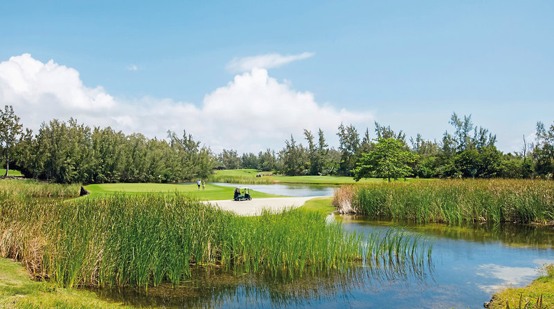 La Pirogue, A Sun Resort 4