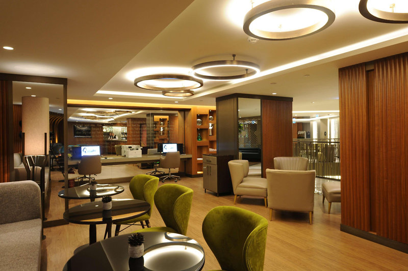 DoubleTree by Hilton Hotel Istanbul - Sirkeci 13