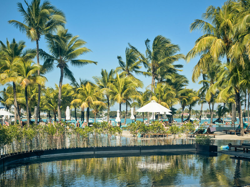 Mauricia Beachcomber Resort & Spa 17